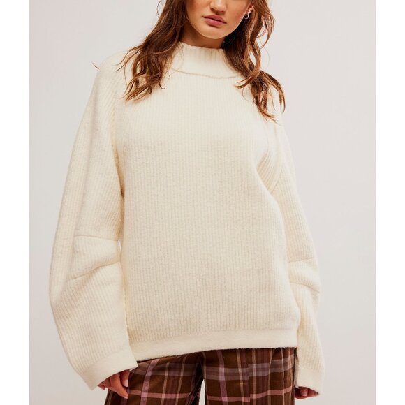 Free People Sweaters - 🎉LAST CHANCE🎉 FREE PEOPLE Sunbeam Sweater / Coconut Milk
